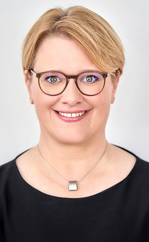 Julia Koch