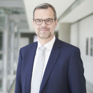Dr. Klaus Driever