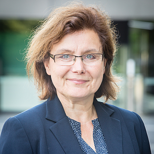 Dr. Heike Winter