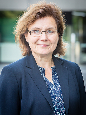 Dr. Heike Winter